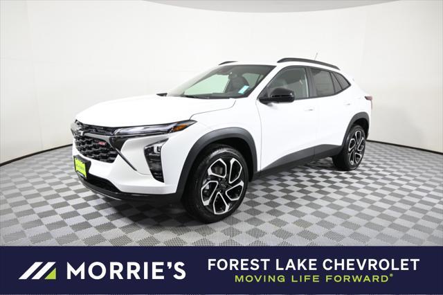 Photo of 2025 Summit White Chevrolet Trax