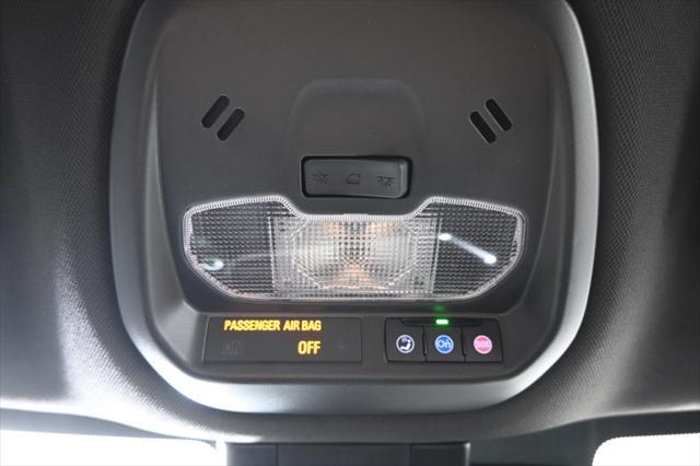 Photo of 2025 Summit White Chevrolet Trax