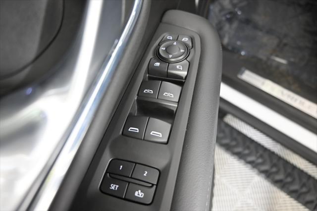 Photo of 2022 Summit White Chevrolet Tahoe