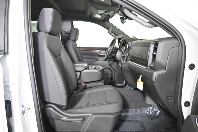 Photo of 2025 Summit White Chevrolet Silverado 1500