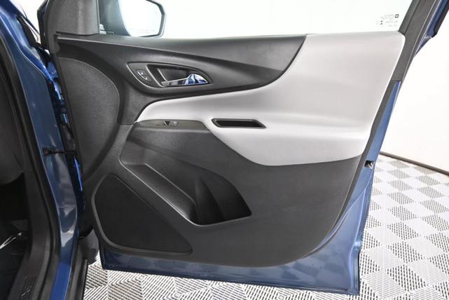 Photo of 2024 Lakeshore Blue Metallic Chevrolet Equinox