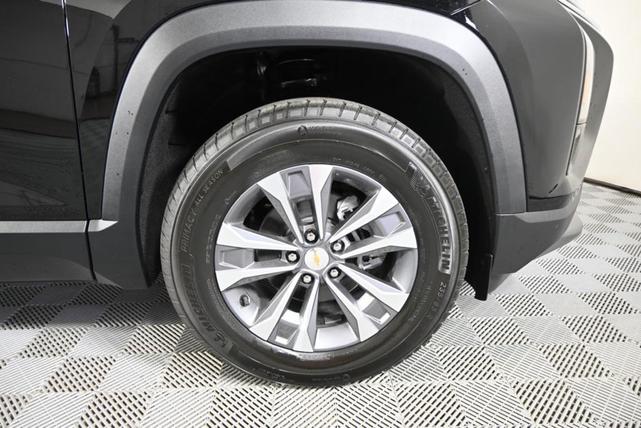 Photo of 2026 Mosaic Black Metallic Chevrolet Equinox
