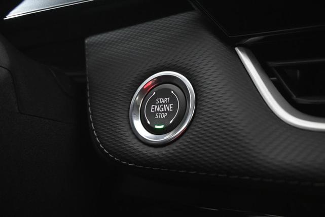 Photo of 2026 Mosaic Black Metallic Chevrolet Equinox
