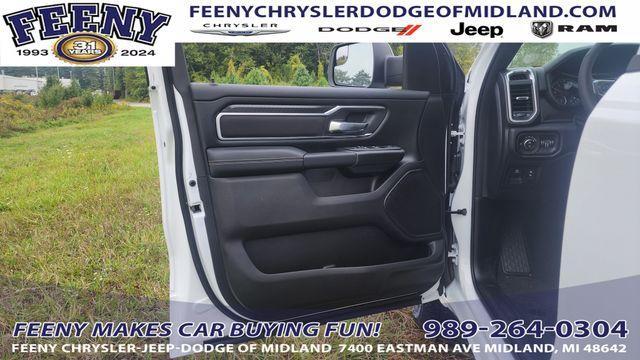 Photo of 2026 Bright White RAM 1500