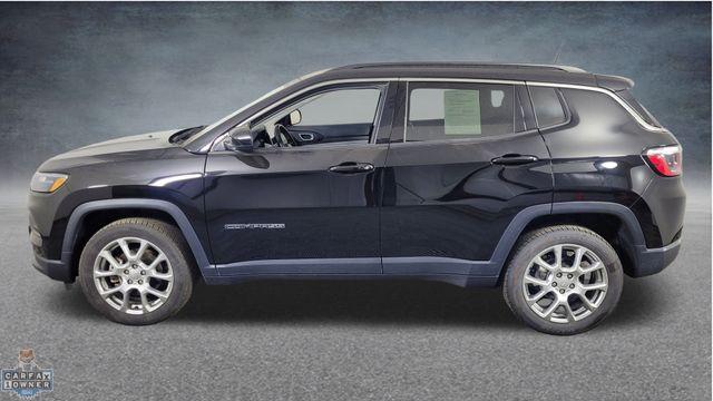 Photo of 2022 Diamond Black Jeep Compass