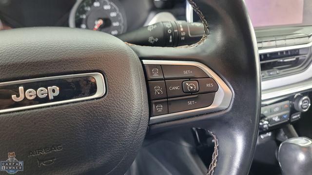 Photo of 2022 Bright White Clearcoat Jeep Compass