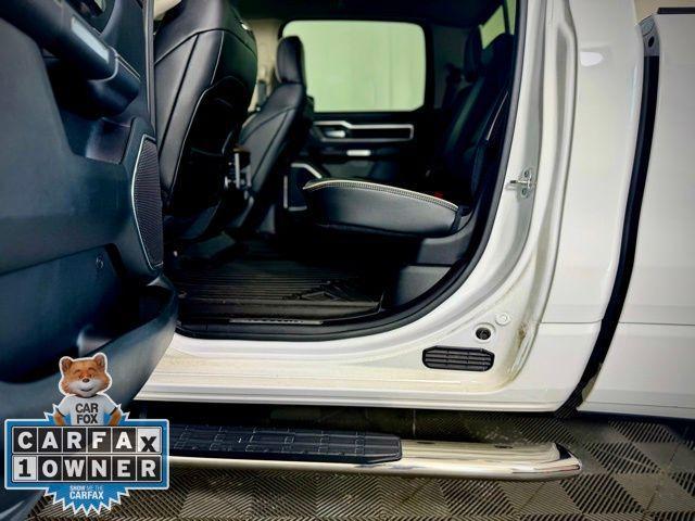 Photo of 2022 Bright White Clearcoat RAM 1500