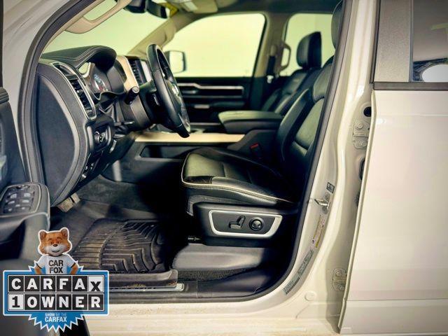 Photo of 2022 Bright White Clearcoat RAM 1500