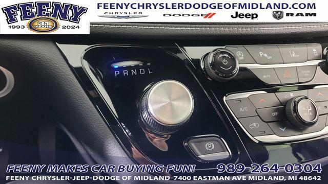 Photo of 2026 Diamond Black Chrysler Pacifica