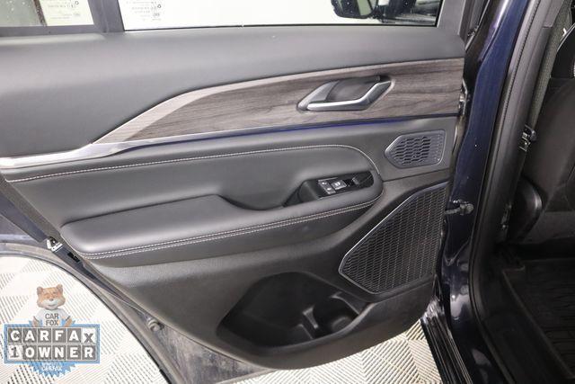 Photo of 2023 Midnight Sky Jeep Grand Cherokee