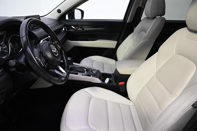 Photo of 2018 Deep Crystal Blue Mica Mazda CX-5