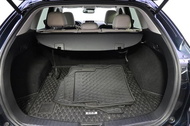 Photo of 2018 Deep Crystal Blue Mica Mazda CX-5