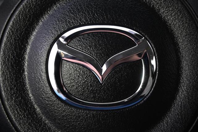 Photo of 2018 Deep Crystal Blue Mica Mazda CX-5