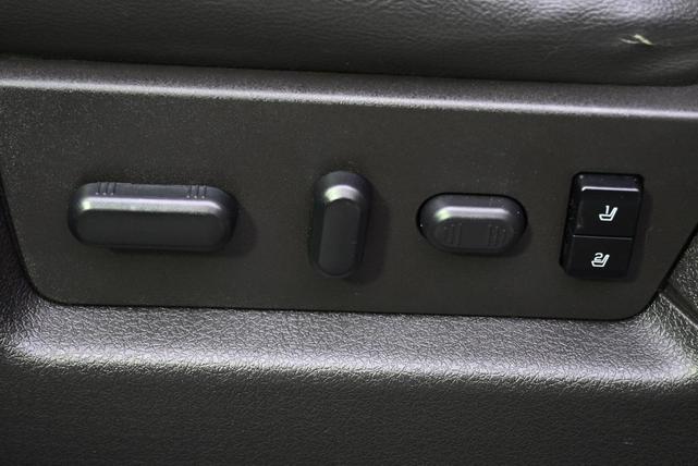 Photo of 2013 Tuxedo Black Metallic Ford F-150