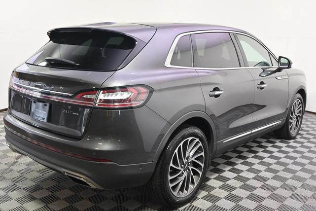 Photo of 2019 Magnetic Gray Metallic Lincoln Nautilus