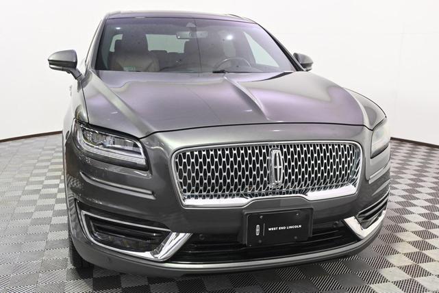 Photo of 2019 Magnetic Gray Metallic Lincoln Nautilus