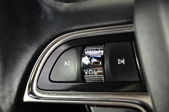 Photo of 2019 Magnetic Gray Metallic Lincoln Nautilus