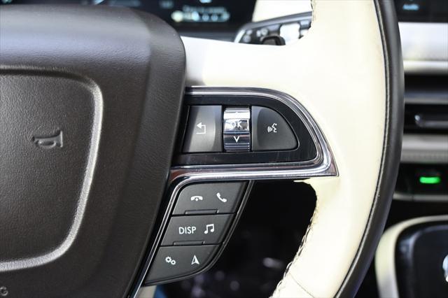 Photo of 2021 Flight Blue Lincoln Nautilus