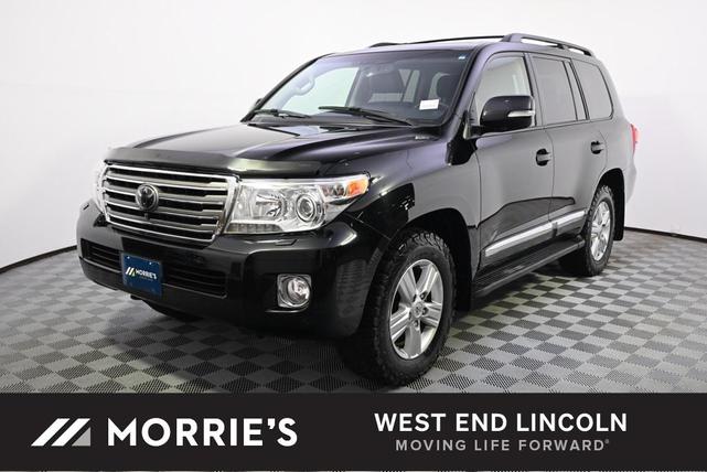 Photo of 2015 Black Toyota Land Cruiser