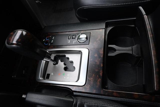 Photo of 2015 Black Toyota Land Cruiser