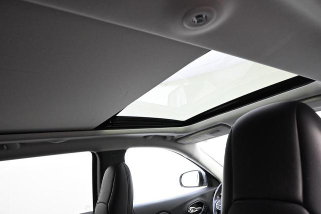 Photo of 2019 Billet Silver Metallic Clearcoat Jeep Cherokee