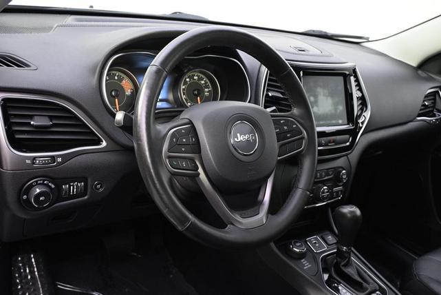Photo of 2019 Billet Silver Metallic Clearcoat Jeep Cherokee