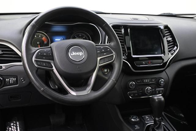 Photo of 2019 Billet Silver Metallic Clearcoat Jeep Cherokee