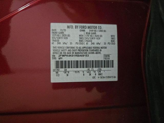 Photo of 2024 Rapid Red Metallic Tinted Clearcoat Ford Edge
