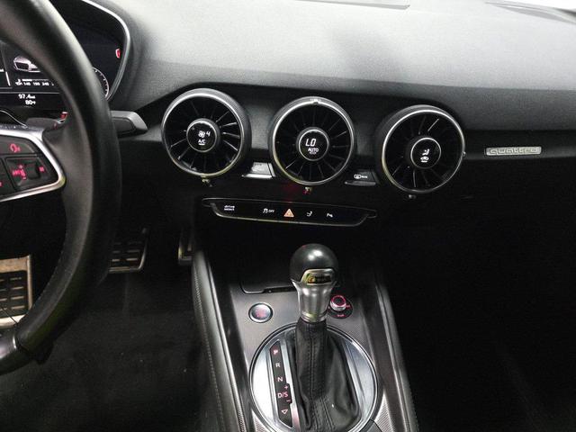 Photo of 2016 Mythos Black Metallic Audi TT