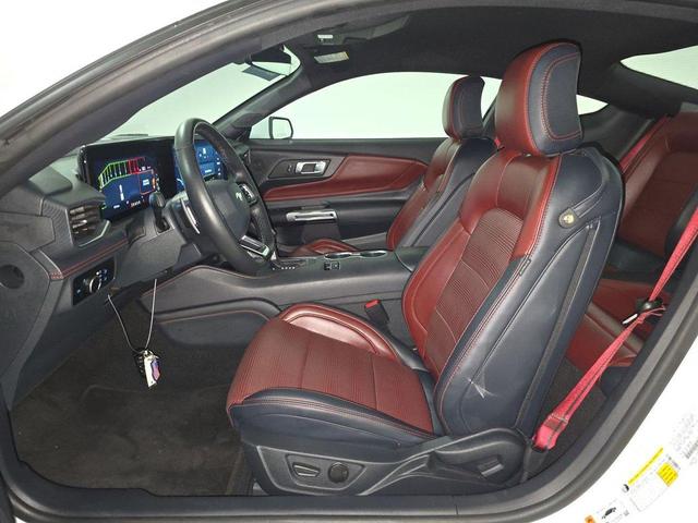 Photo of 2024 Oxford White Ford Mustang