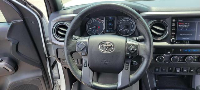 Photo of 2021 Super White Toyota Tacoma