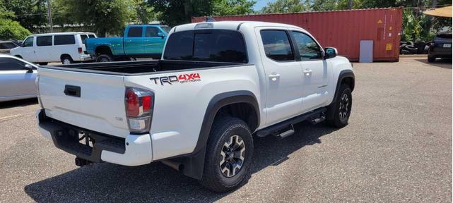 Photo of 2021 Super White Toyota Tacoma