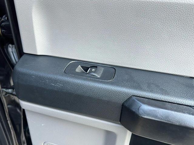 Photo of 2020 Agate Black Metallic Ford F-150