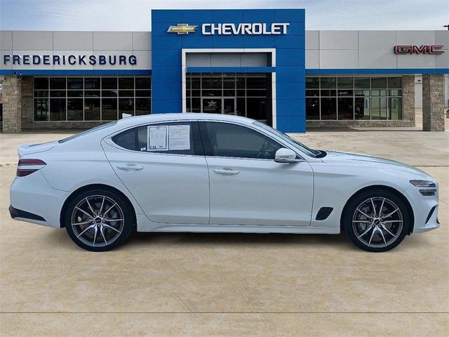 Photo of 2025 Uyuni White Genesis G70