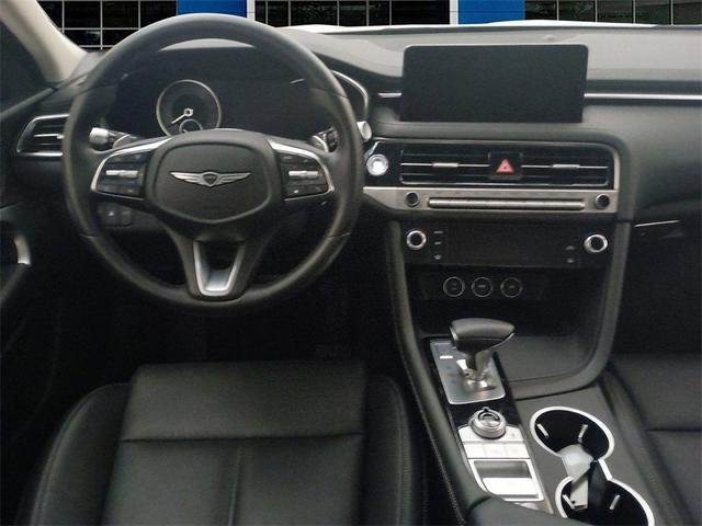 Photo of 2025 Uyuni White Genesis G70