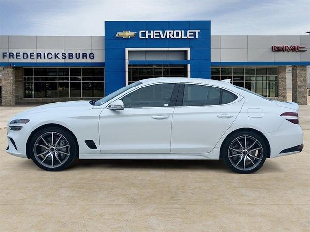 Photo of 2025 Uyuni White Genesis G70