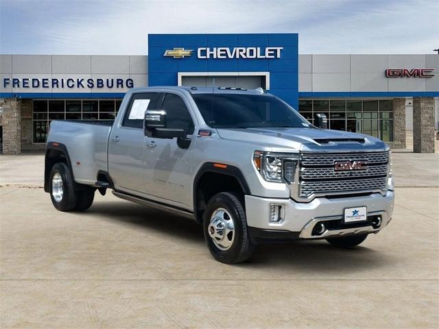 Photo of 2023 Quicksilver Metallic GMC Sierra 3500
