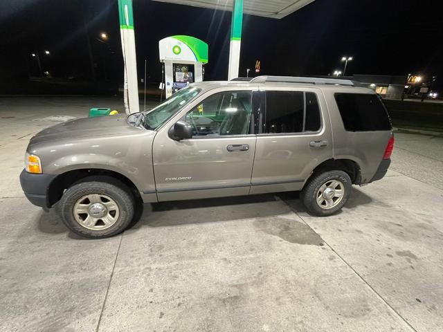 2005 Ford Explorer