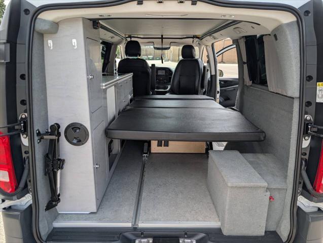 Photo of 2018 White Mercedes-Benz Metris