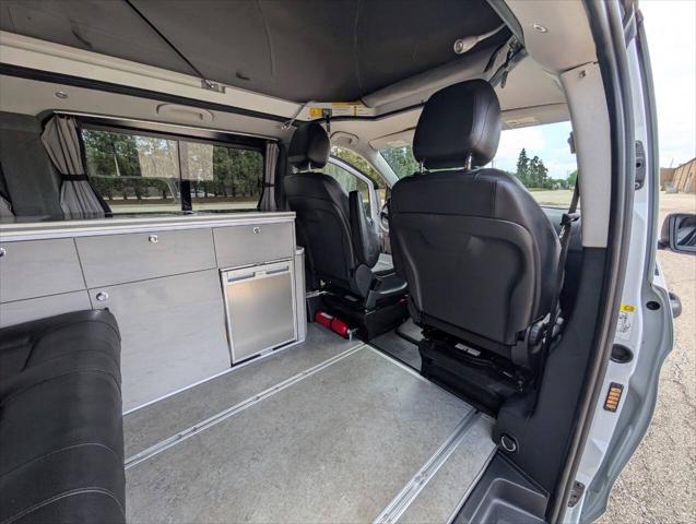 Photo of 2018 White Mercedes-Benz Metris