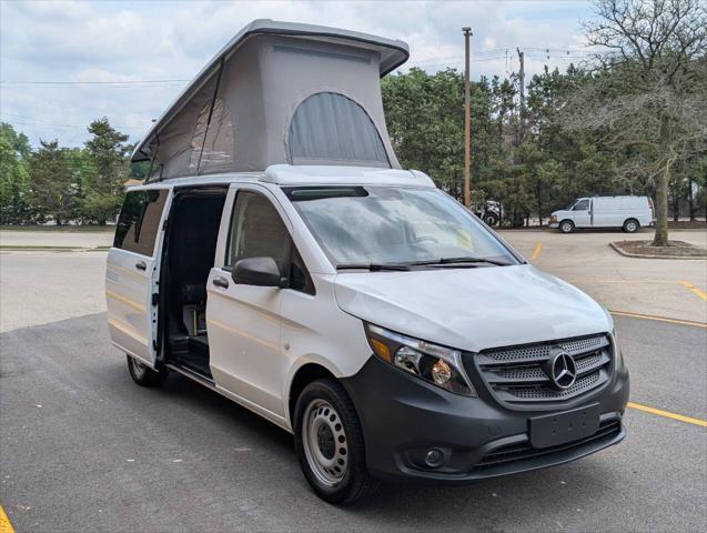 Photo of 2018 White Mercedes-Benz Metris