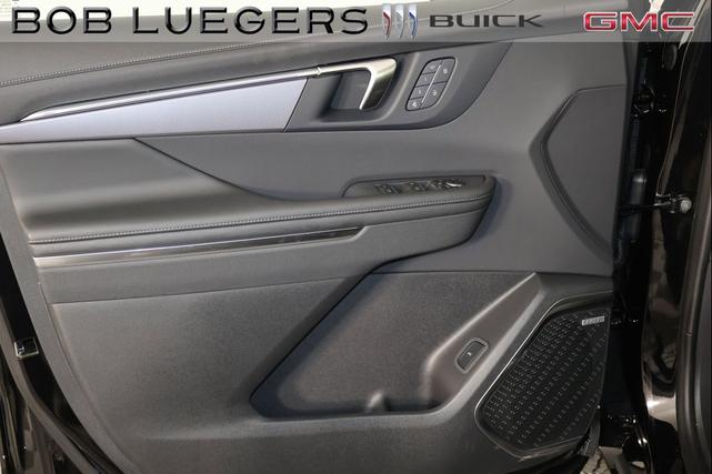 Photo of 2025 Ebony Twilight Metallic Buick Enclave
