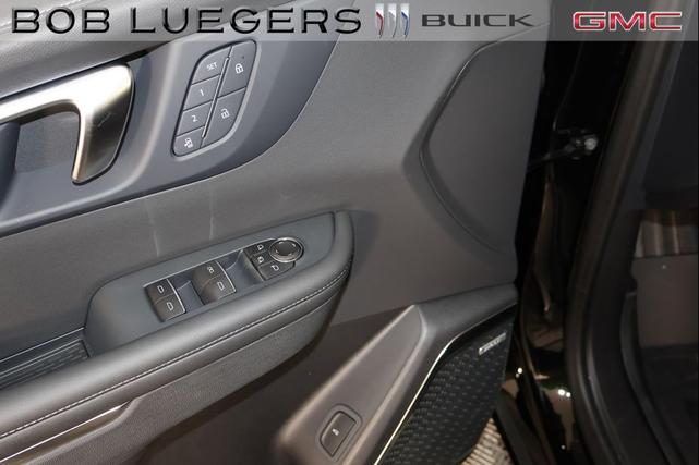 Photo of 2025 Ebony Twilight Metallic Buick Enclave