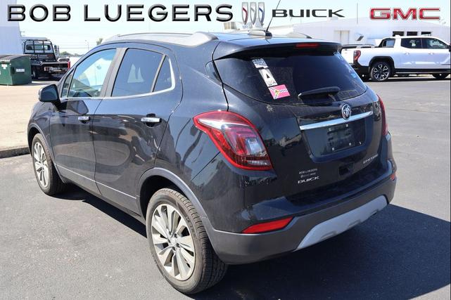 Photo of 2017 Ebony Twilight Metallic Buick Encore