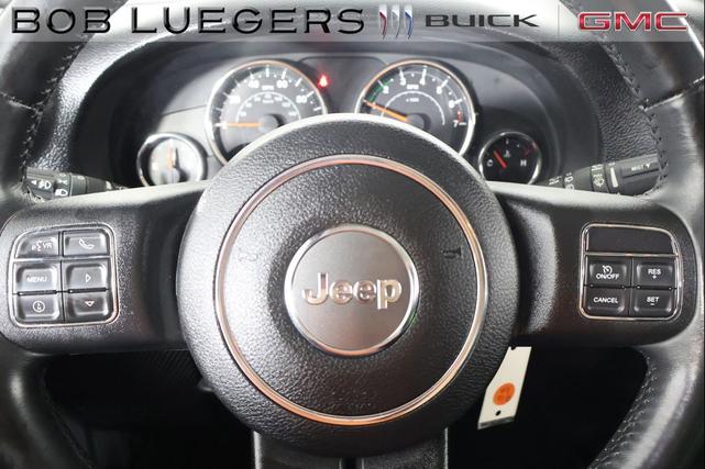 Photo of 2015 Anvil Clearcoat Jeep Wrangler