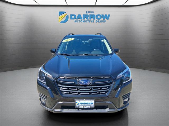 Photo of 2022 Crystal Black Silica Subaru Forester