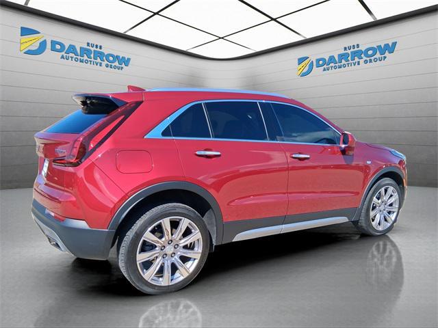 Photo of 2019 Red Horizon Tintcoat Cadillac XT4