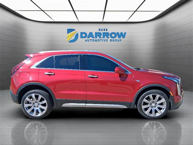 Photo of 2019 Red Horizon Tintcoat Cadillac XT4
