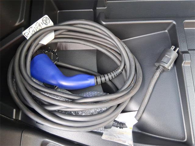 Photo of 2025 Polymetal Gray Metallic Mazda CX-70 PHEV