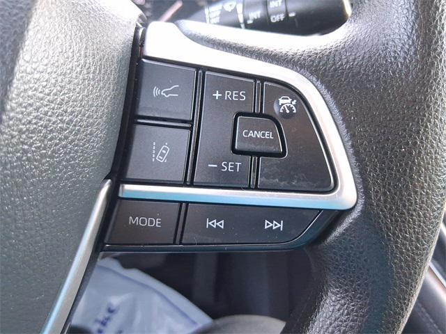 Photo of 2021 Celestial Silver Metallic Toyota Sienna